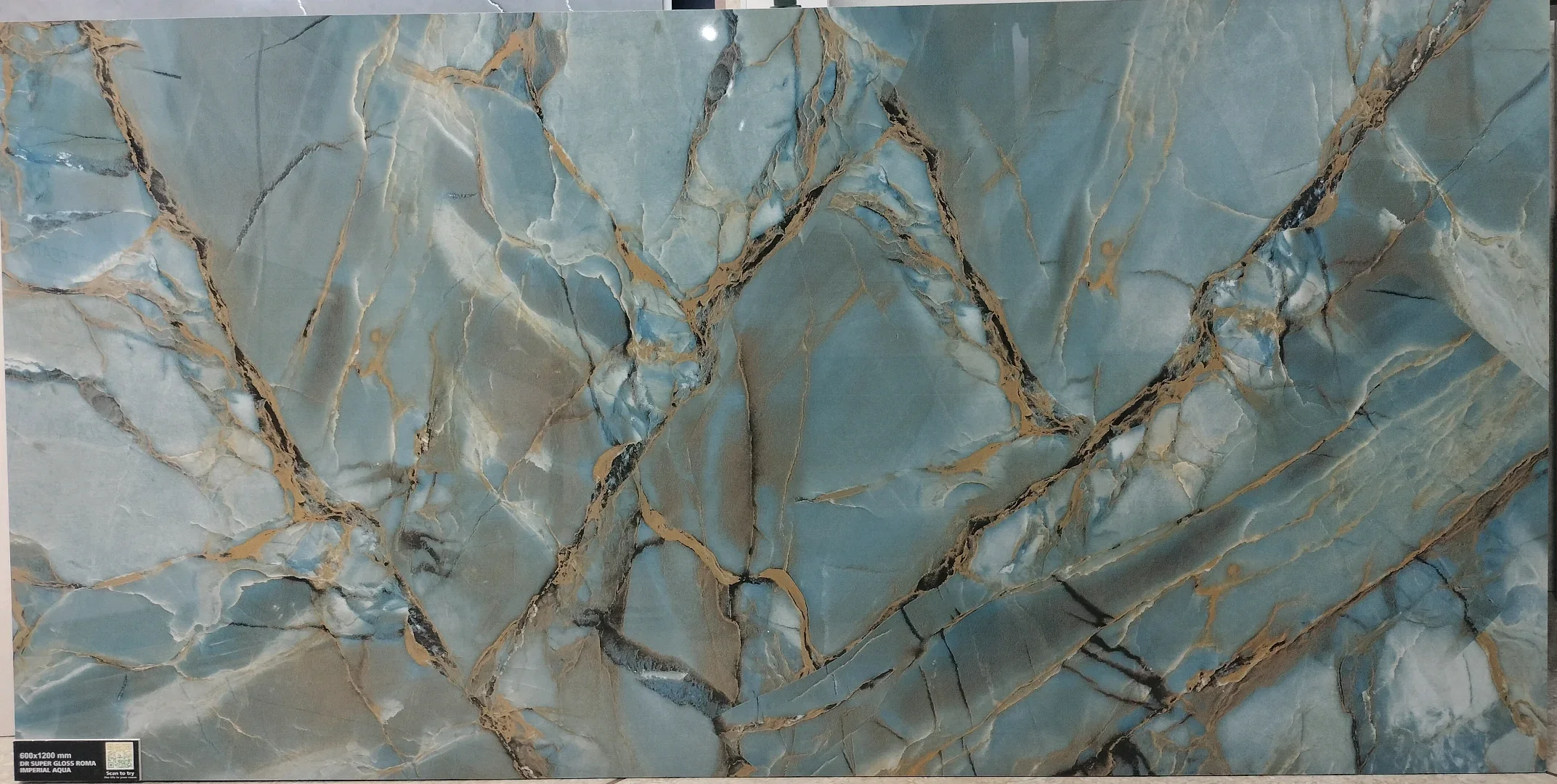 SUPER GLOSS ROMA IMPERIAL AQUA - main