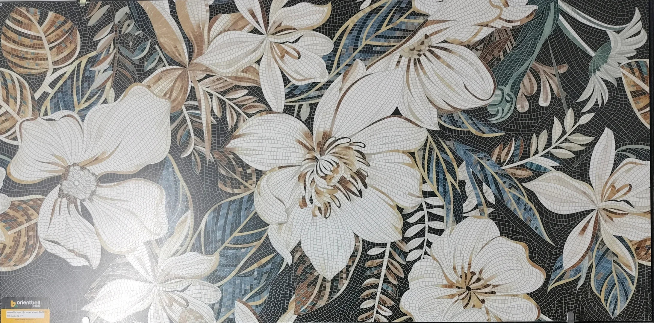 REGAL BLOOM WALLPAPER - thumb 3