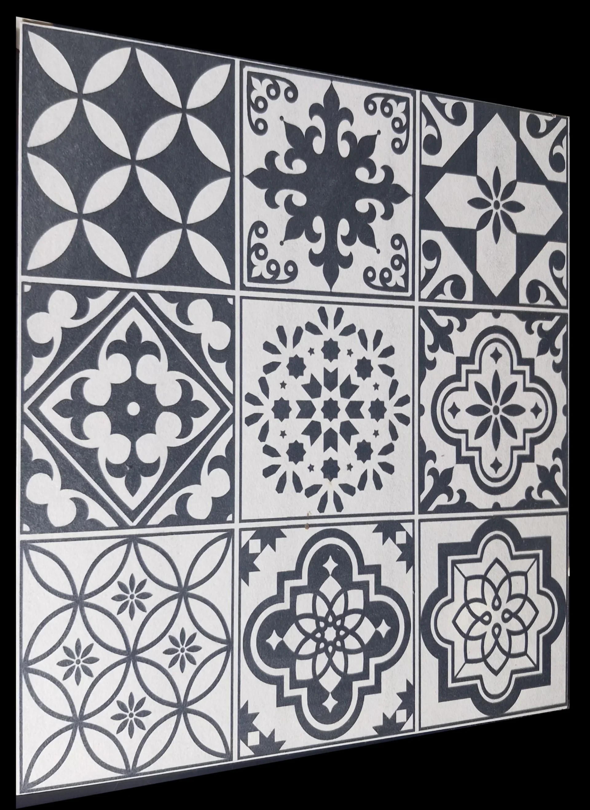 HP B & W ZELLIGE MOROCCAN  - thumb 5